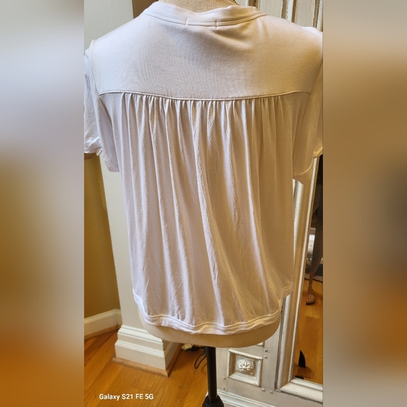 White Button Down Cropped Top NWT - Picture 4 of 8